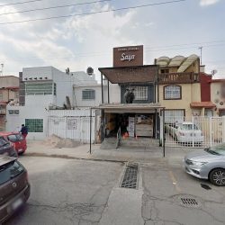 Dra. Nelli Montaño, Dentista - Odontólogo