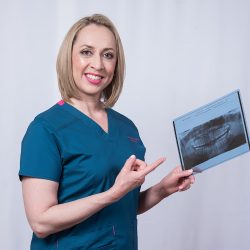 Dra. Perla Acevedo - Endodoncistas En Tijuana