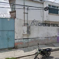 Es Un Consultorio Dental,,,