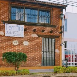 Familia Dental