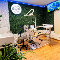 Guzzi's Dental & Wellness
