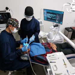 Implantes Dentales Y Restauración Oral Asistida Por Computadora