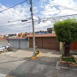 La Clínica Dental
