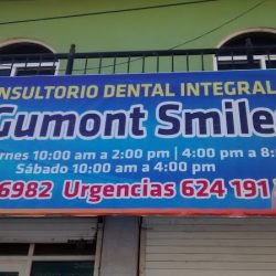 La Gumont Smiles