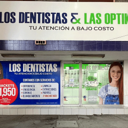 Los Dentistas Félix U. Gómez