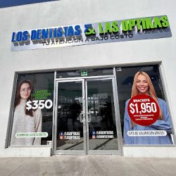 Los Dentistas Riviera Del Sol