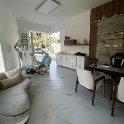 Odontología Estética Avanzada - Dra. Miriam Vega