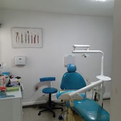 Odontología General - Adrián Mahatma Uribe Loredo
