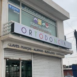 Ortodoncista Robertocisneros