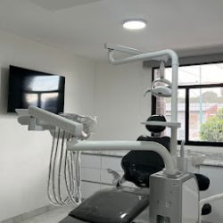 Reyes Maciel Consultorio Dental